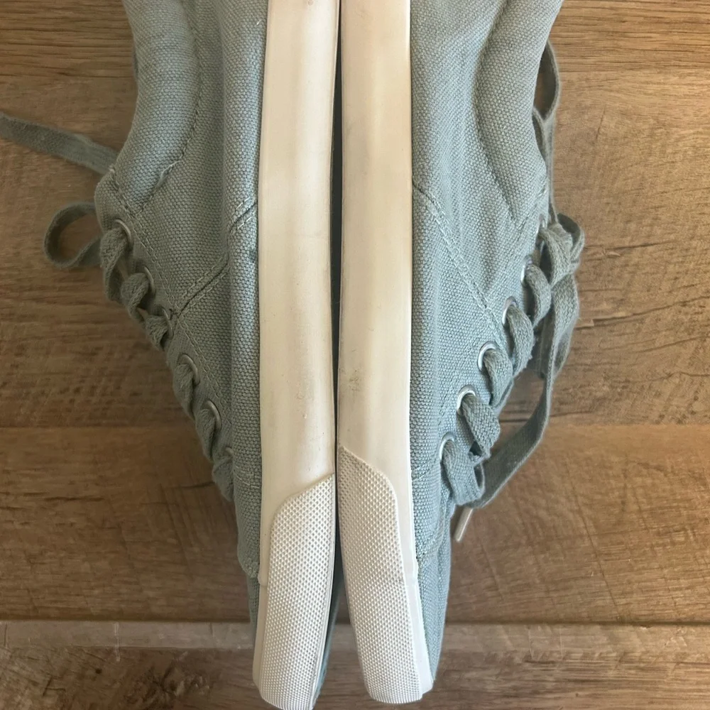 Women's‎ Size 7 Sage Mint Green Rocket Dog Sneakers Comfort Minimalist Neutral